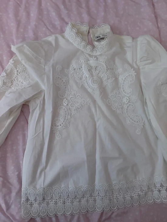 Zara White Lace-Detail Victorian-Inspired Blouse - Picture 3 of 10